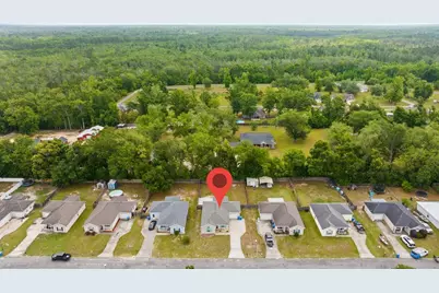 242 Abby Dr, Wewahitchka, FL 32465 - Photo 2
