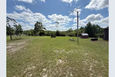 2847 SE Adams St, Kinard, FL 32449 - Photo 16