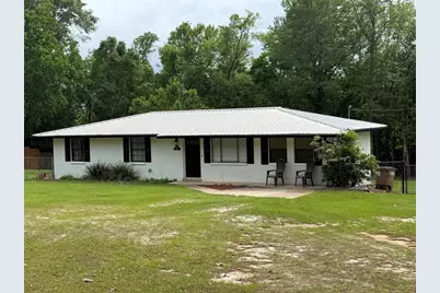 117 Pope Ave, Wewahitchka, FL 32465 - Photo 2