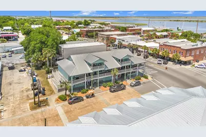 76 Market St, Apalachicola, FL 32320 - Photo 14