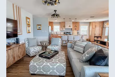 473 W Gorrie Dr, Saint George Island, FL 32328 - Photo 8