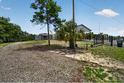 161 Beacon St, Carrabelle, FL 32322 - Photo 10