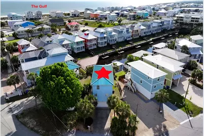 107 N 32nd St, Mexico Beach, FL 32456 - Photo 2