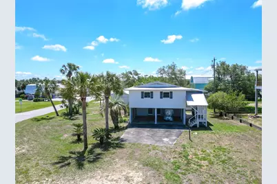 63 Oak Ave, Mexico Beach, FL 32456 - Photo 2