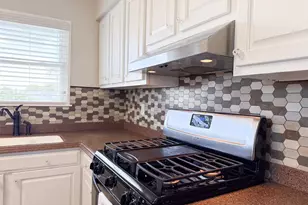63 Oak Ave, Mexico Beach, FL 32456 - Photo 10