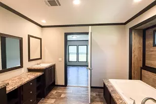 120 Woodmere Dr, Wewahitchka, FL 32465 - Photo 12