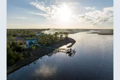 588 River Rd, Carrabelle, FL 32322 - Photo 2