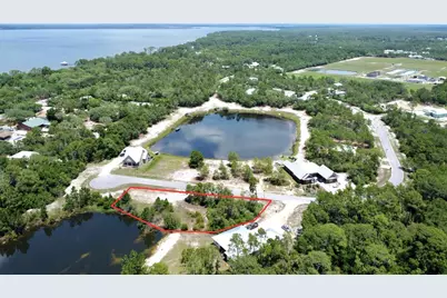183 Lakes On The Bluff Dr, Eastpoint, FL 32328 - Photo 4