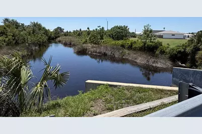 320 Hatley Dr, Mexico Beach, FL 32456 - Photo 12