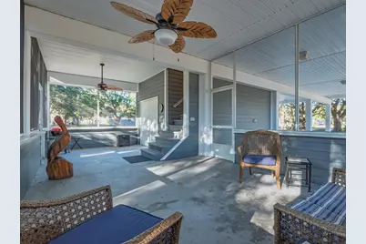 140 Craig St, Carrabelle, FL 32322 - Photo 10