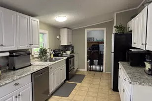 279 Sealy Dr, Wewahitchka, FL 32465 - Photo 6