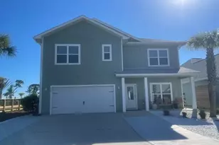 536 Sea Grv Wy, Port Saint Joe, FL 32456 - Photo 1