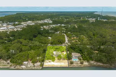 79 S Bay Shore Dr, Eastpoint, FL 32328 - Photo 38