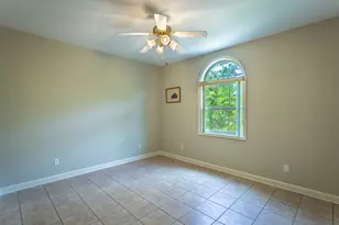 79 S Bay Shore Dr, Eastpoint, FL 32328 - Photo 8