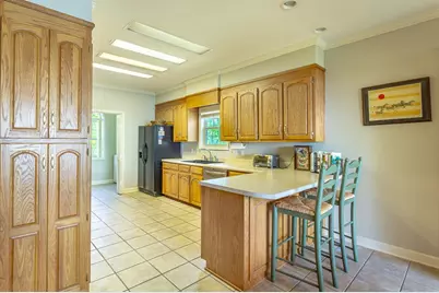79 S Bay Shore Dr, Eastpoint, FL 32328 - Photo 16