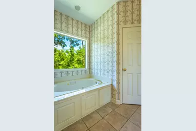 79 S Bay Shore Dr, Eastpoint, FL 32328 - Photo 30
