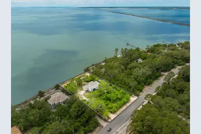 79 S Bay Shore Dr, Eastpoint, FL 32328 - Photo 40