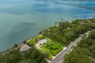 79 S Bay Shore Dr, Eastpoint, FL 32328 - Photo 40