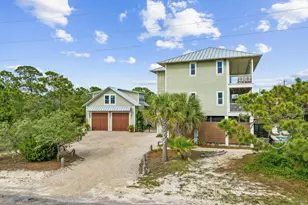 1081 W Gulf Beach Dr, Saint George Island, FL 32328 - Photo 2