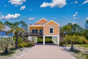339 Nedley St, Saint George Island, FL 32328 - Photo 4