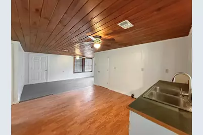 370 S Duck Ave, Wewahitchka, FL 32465 - Photo 8