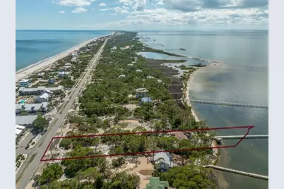 1805 E Gulf Beach Dr, Saint George Island, FL 32328 - Photo 2