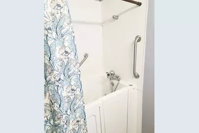 184 N Bay Shore Dr, Eastpoint, FL 32328 - Photo 40