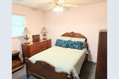 184 N Bay Shore Dr, Eastpoint, FL 32328 - Photo 36