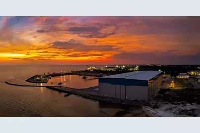 612 Garrison Ave, Port Saint Joe, FL 32456 - Photo 4
