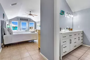 773 W Gorrie Dr, Saint George Island, FL 32328 - Photo 20