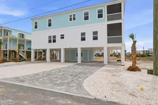107 Circle Dr, Mexico Beach, FL 32456 - Photo 2