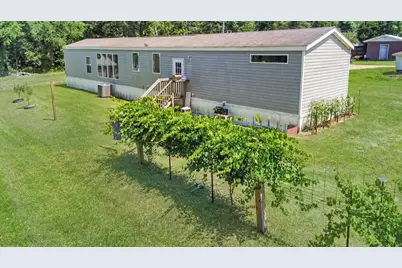 1185 E River Rd, Wewahitchka, FL 32465 - Photo 6