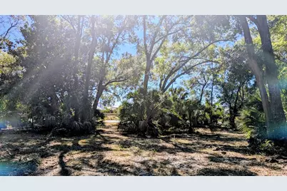 112 Ave A, Carrabelle, FL 32322 - Photo 10