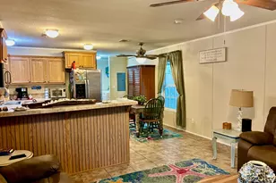 338 Selma St, Port Saint Joe, FL 32456 - Photo 10