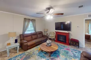 338 Selma St, Port Saint Joe, FL 32456 - Photo 6