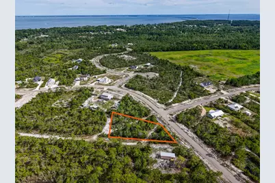 241 Ridgecrest Pkwy, Eastpoint, FL 32328 - Photo 6