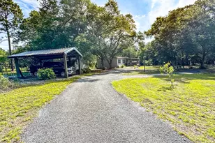 129 Franklin St, Carrabelle, FL 32322 - Photo 2