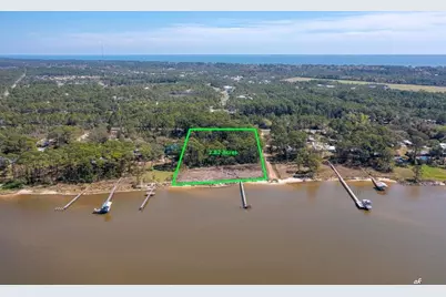 195 Bayview Dr, Eastpoint, FL 32328 - Photo 8
