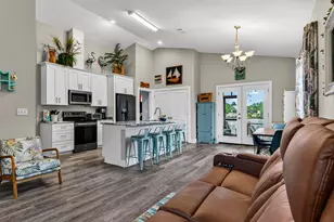 272 Lake McKissack Ln, Carrabelle, FL 32322 - Photo 10