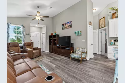 272 Lake McKissack Ln, Carrabelle, FL 32322 - Photo 8