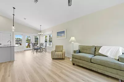 246 Lake McKissack Ln, Carrabelle, FL 32322 - Photo 10