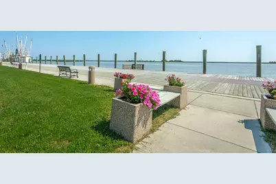 197 22nd Ave, Apalachicola, FL 32320 - Photo 12