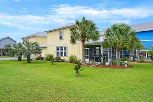 140 Ponce De Leon St, Port Saint Joe, FL 32456 - Photo 2