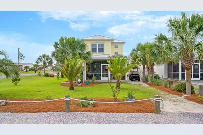140 Ponce De Leon St, Port Saint Joe, FL 32456 - Photo 1