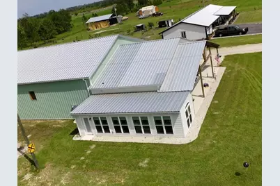 130 Goldenrod Ln, Wewahitchka, FL 32465 - Photo 2