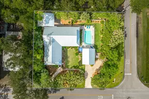 121 14th St, Apalachicola, FL 32320 - Photo 40