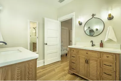 121 14th St, Apalachicola, FL 32320 - Photo 18