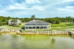 2074 Hwy 98 W, Carrabelle, FL 32322 - Photo 2