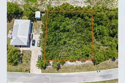 140 Longleaf Rd, Eastpoint, FL 32328 - Photo 2