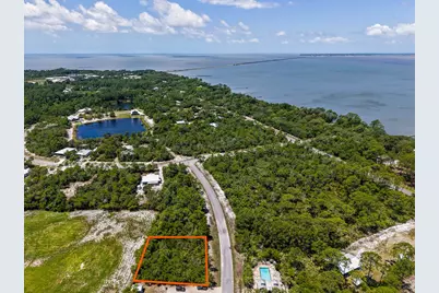 140 Longleaf Rd, Eastpoint, FL 32328 - Photo 4